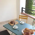 Apartment Appt Dans Avec Piscines Et Privees *