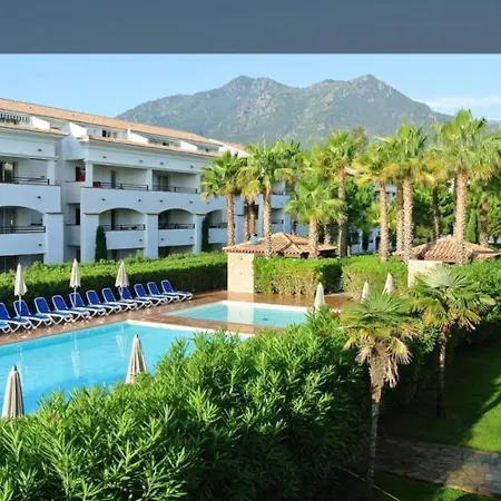 Apartment Appt Dans Avec Piscines Et Privees *