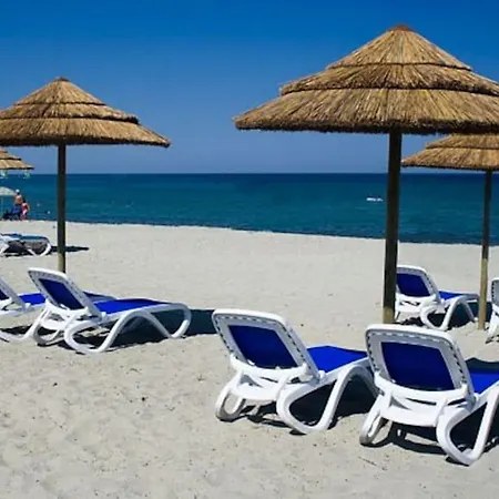 Appt Dans Avec Piscines Et Privees San-Nicolao