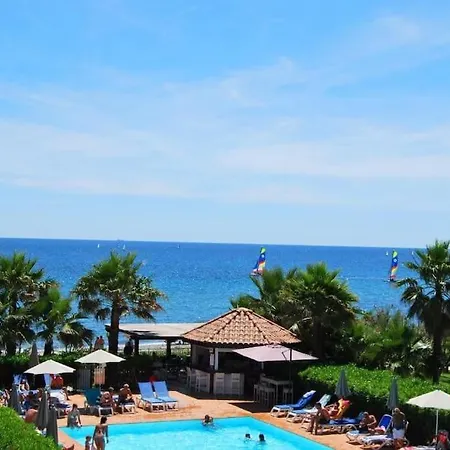 Appt Dans Avec Piscines Et Privees Lejlighed *