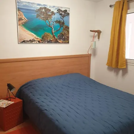 Appt Dans Avec Piscines Et Privees *