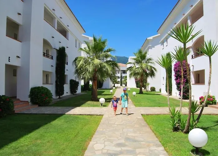 Appt Dans Avec Piscines Et Privees * San-Nicolao