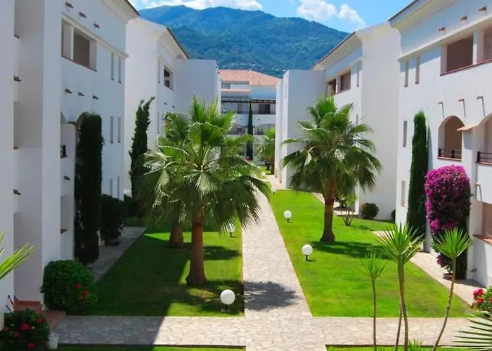 Appt Dans Avec Piscines Et Privees * San-Nicolao