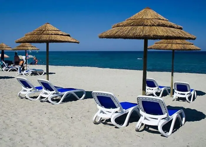 Appt Dans Avec Piscines Et Privees סן-ניקולאו