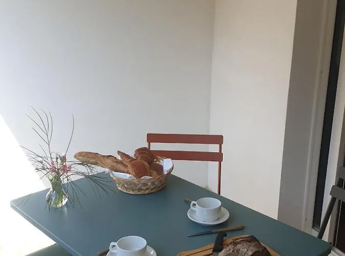 Appt Dans Avec Piscines Et Privees * סן-ניקולאו